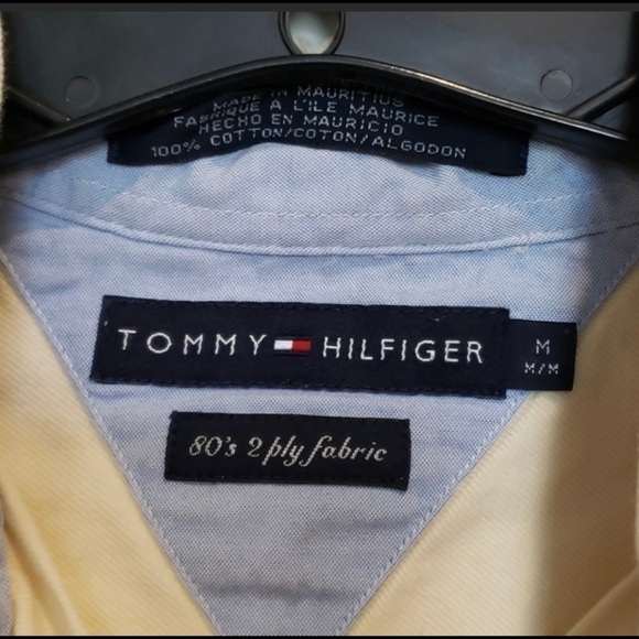 Men’s Tommy Hilfiger Button Down Shirt Size Medium - Picture 2 of 4